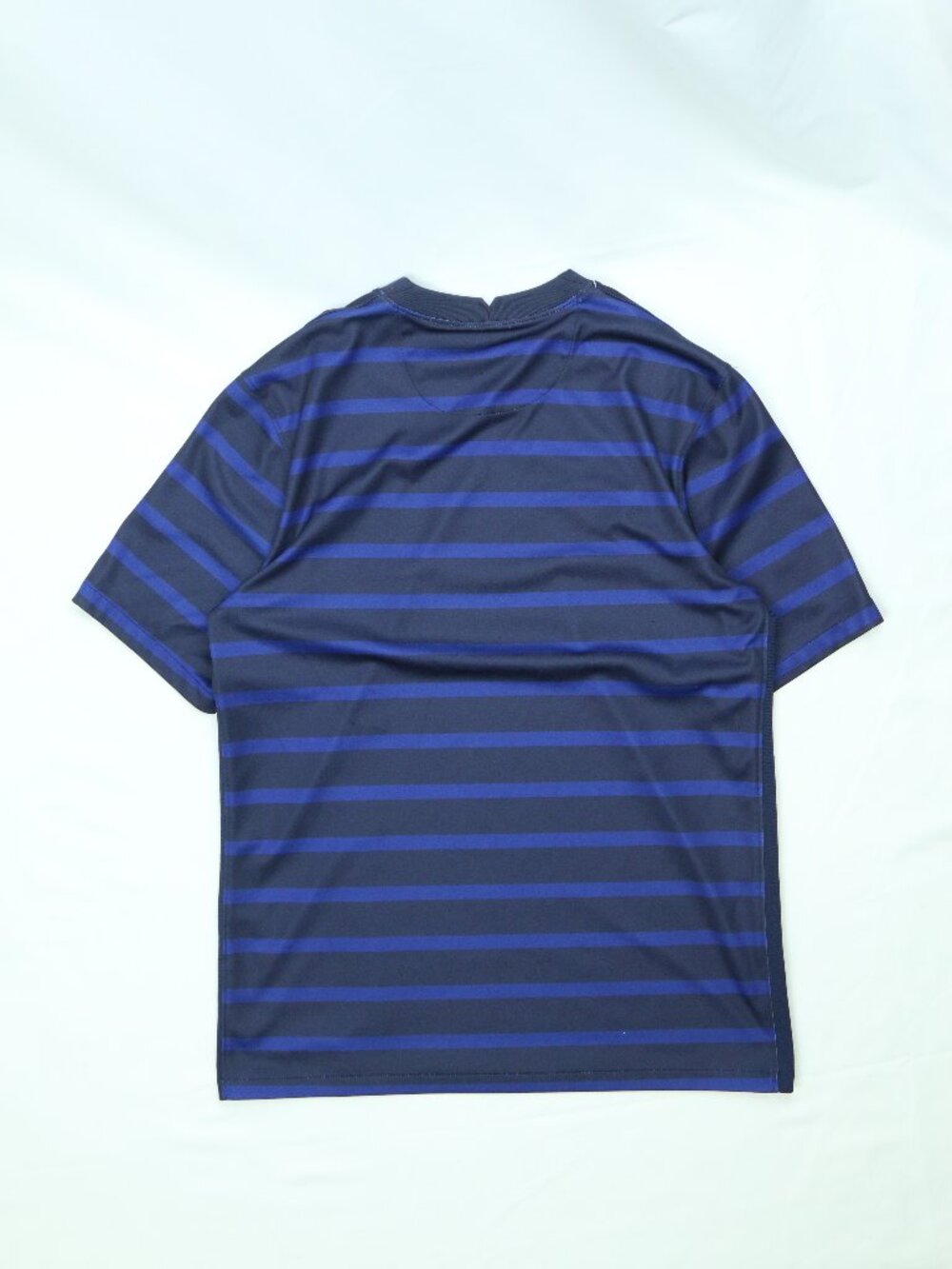 Men's Nike 2020 France Home Jersey Size Medium - Picture 2 of 2
